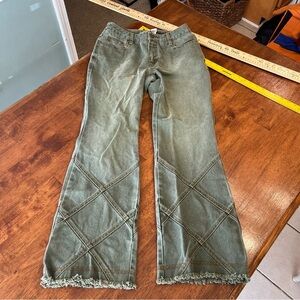 Vintage Newport News olive green flare size 6 100% cotton